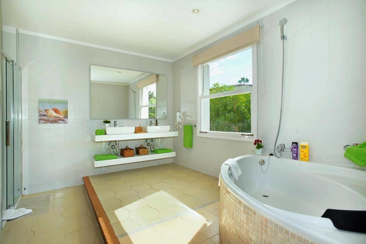 Beach Villa Can Ros By Sealand Villas Port de Pollença Eksteriør billede